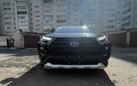 Toyota RAV4, 2024 год, 4 450 000 рублей, 1 фотография