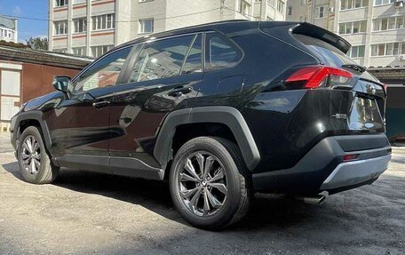 Toyota RAV4, 2024 год, 4 450 000 рублей, 12 фотография