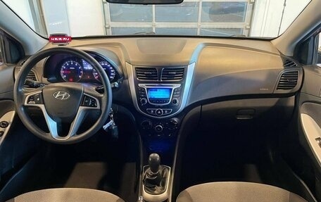 Hyundai Solaris II рестайлинг, 2013 год, 817 000 рублей, 9 фотография