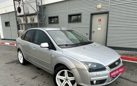 Ford Focus II рестайлинг, 2005 год, 450 000 рублей, 2 фотография