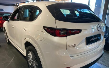 Mazda CX-5 II, 2024 год, 4 160 000 рублей, 3 фотография