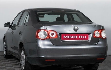 Volkswagen Jetta VI, 2008 год, 650 000 рублей, 7 фотография