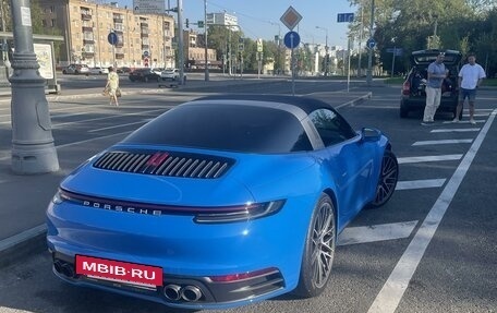 Porsche 911, 2022 год, 19 000 000 рублей, 6 фотография