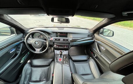 BMW 5 серия, 2013 год, 2 400 000 рублей, 13 фотография