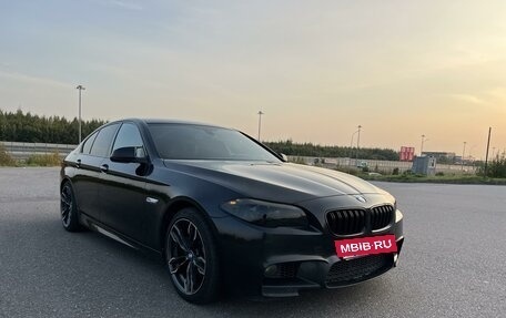 BMW 5 серия, 2013 год, 2 400 000 рублей, 11 фотография