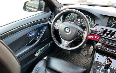 BMW 5 серия, 2013 год, 2 400 000 рублей, 22 фотография