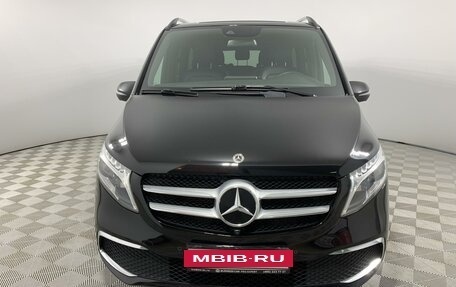 Mercedes-Benz V-Класс, 2021 год, 8 550 000 рублей, 2 фотография