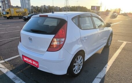 Hyundai i30 I, 2010 год, 990 000 рублей, 4 фотография