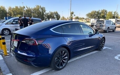 Tesla Model 3 I, 2018 год, 3 100 000 рублей, 5 фотография