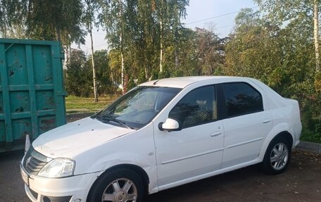 Renault Logan I, 2013 год, 480 000 рублей, 6 фотография