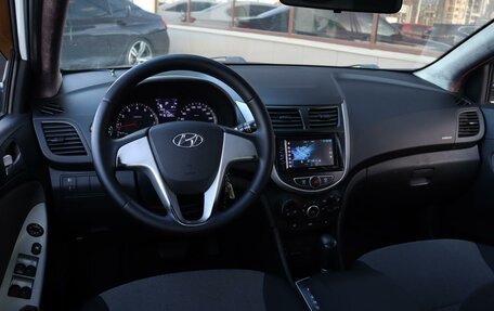 Hyundai Solaris II рестайлинг, 2012 год, 898 000 рублей, 6 фотография