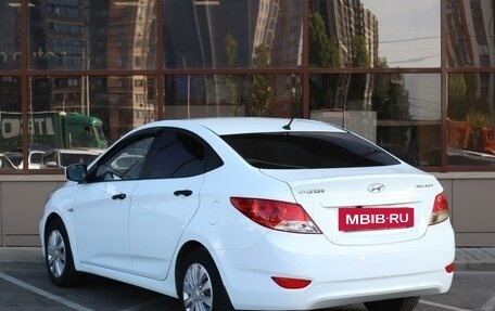 Hyundai Solaris II рестайлинг, 2012 год, 898 000 рублей, 2 фотография