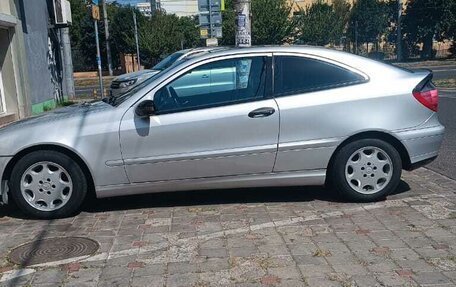 Mercedes-Benz C-Класс, 2002 год, 700 000 рублей, 2 фотография