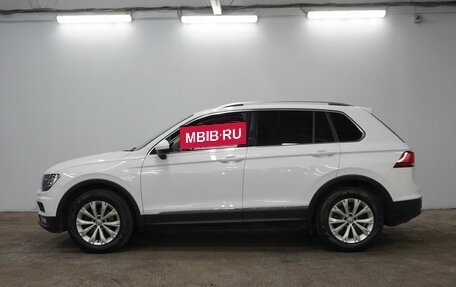 Volkswagen Tiguan II, 2019 год, 2 430 000 рублей, 5 фотография