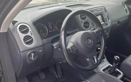 Volkswagen Tiguan I, 2015 год, 1 350 000 рублей, 5 фотография