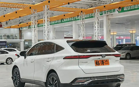 Toyota Venza, 2023 год, 2 499 111 рублей, 5 фотография