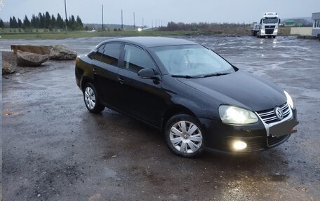 Volkswagen Jetta VI, 2007 год, 600 000 рублей, 2 фотография