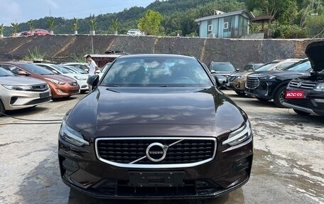 Volvo S60 III, 2021 год, 3 400 000 рублей, 1 фотография