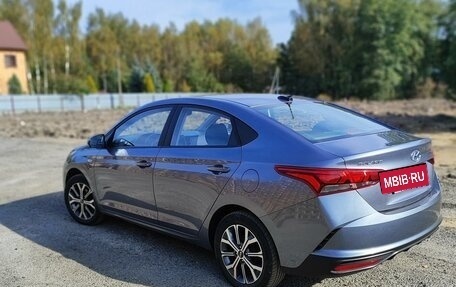 Hyundai Solaris II рестайлинг, 2021 год, 1 430 000 рублей, 6 фотография