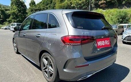 Mercedes-Benz B-Класс, 2019 год, 2 140 000 рублей, 3 фотография