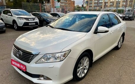 Toyota Camry, 2014 год, 2 349 000 рублей, 5 фотография