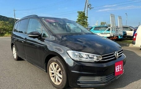 Volkswagen Touran III, 2016 год, 1 420 000 рублей, 7 фотография