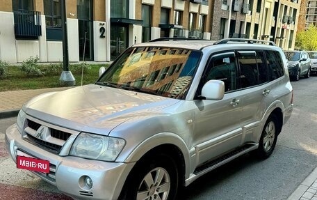 Mitsubishi Montero III, 2003 год, 1 170 000 рублей, 13 фотография