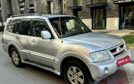 Mitsubishi Montero III, 2003 год, 1 170 000 рублей, 11 фотография