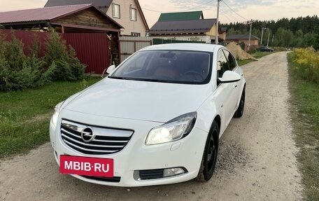 Opel Insignia II рестайлинг, 2012 год, 1 050 000 рублей, 2 фотография