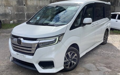 Honda Stepwgn IV, 2020 год, 2 200 000 рублей, 4 фотография