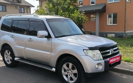 Mitsubishi Pajero IV, 2008 год, 2 350 000 рублей, 5 фотография