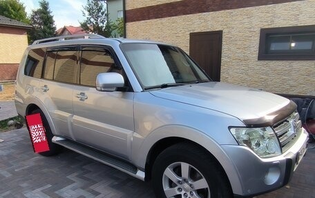 Mitsubishi Pajero IV, 2008 год, 2 350 000 рублей, 34 фотография