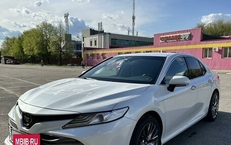 Toyota Camry, 2020 год, 2 480 000 рублей, 3 фотография