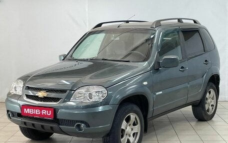 Chevrolet Niva I рестайлинг, 2011 год, 649 000 рублей, 1 фотография