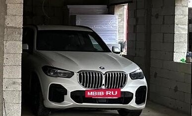 BMW X5, 2022 год, 13 000 000 рублей, 4 фотография