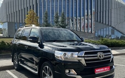 Toyota Land Cruiser 200, 2018 год, 7 300 000 рублей, 1 фотография