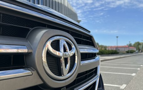 Toyota Land Cruiser 200, 2018 год, 7 300 000 рублей, 4 фотография