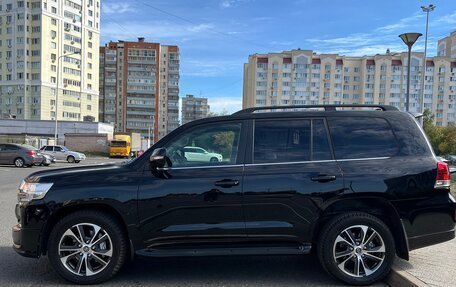 Toyota Land Cruiser 200, 2018 год, 7 300 000 рублей, 6 фотография