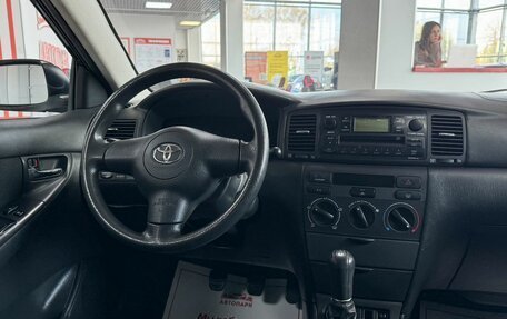 Toyota Corolla, 2004 год, 799 000 рублей, 11 фотография