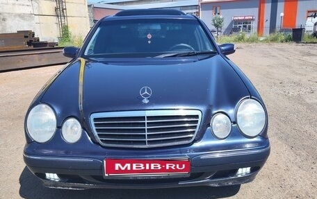 Mercedes-Benz E-Класс, 1999 год, 700 000 рублей, 21 фотография