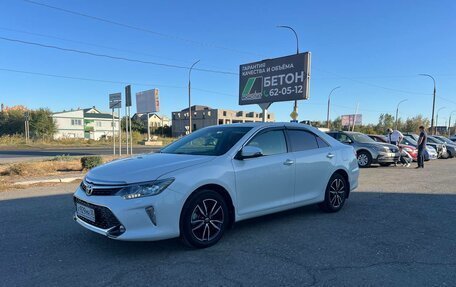 Toyota Camry, 2017 год, 2 790 000 рублей, 6 фотография