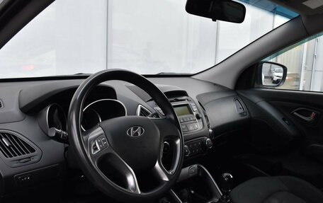 Hyundai ix35 I рестайлинг, 2013 год, 1 399 000 рублей, 10 фотография