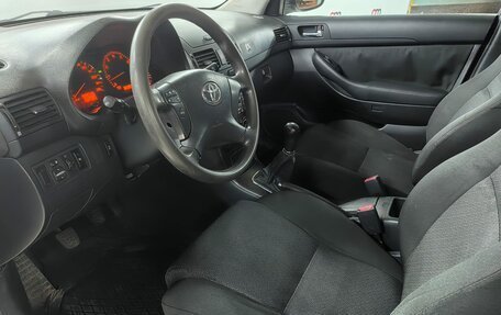 Toyota Avensis III рестайлинг, 2007 год, 649 000 рублей, 10 фотография