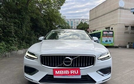 Volvo S60 III, 2020 год, 3 000 000 рублей, 1 фотография