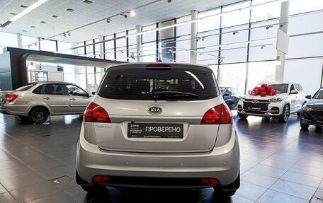 KIA Venga I, 2012 год, 910 000 рублей, 6 фотография