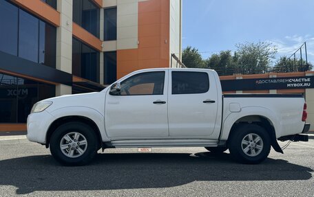 Toyota Hilux VII, 2012 год, 2 300 000 рублей, 4 фотография