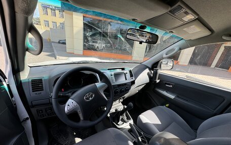 Toyota Hilux VII, 2012 год, 2 300 000 рублей, 7 фотография