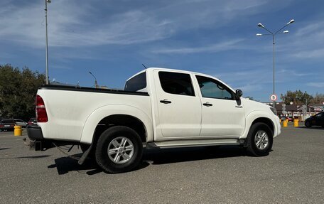 Toyota Hilux VII, 2012 год, 2 300 000 рублей, 3 фотография