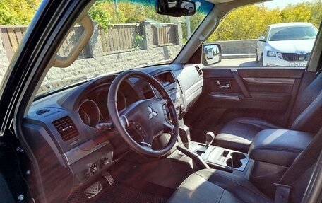 Mitsubishi Pajero IV, 2012 год, 2 350 000 рублей, 10 фотография