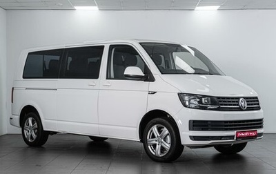 Volkswagen Transporter T6 рестайлинг, 2015 год, 3 154 000 рублей, 1 фотография